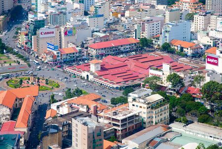 HO CHI MINH CITY, VIETNAM - DECEMBER 10, 2011: View of the central market of Ho Chi Minh City (Saigon) from the observation deck of the Bitexco financial tower. 
のeditorial素材