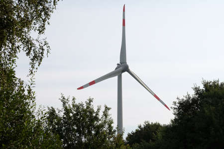 Single wind turbine in the field
