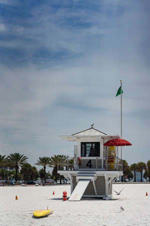 Clearwater beach, Clearwater, Florida, USA, May 12, 2021: White sand beach near Pier 60 Clearwater.のeditorial素材