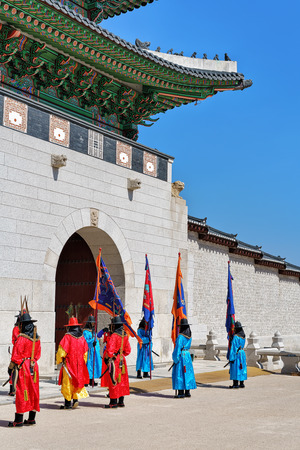 Seoul, South Korea - March 11, 2016: Royal guards while the changing guard ceremony at the Gwanghwamun gate in the Gyeongbokgung Palace, Seoul, South Koreaのeditorial素材