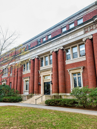 Cambridge, USA - April 29, 2015: Emerson Hall at Harvard Yard of Harvard University in Cambridge, Massachusetts, MA, USA. It is used as a classroom and departmental building.のeditorial素材