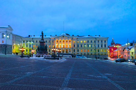 Statue of Alexander at Government Palace on Senate Square in the center of Helsinki, Finland in winter in the eveningのeditorial素材