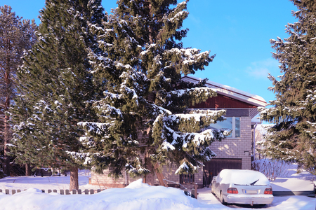 Cozy Cottage and car in winter Rovaniemi, Finland.のeditorial素材