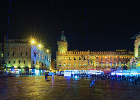People at Palazzo d Accursio on Piazza Maggiore Square in Bologna, Emilia-Romagna, Italy. Late in the eveningのeditorial素材