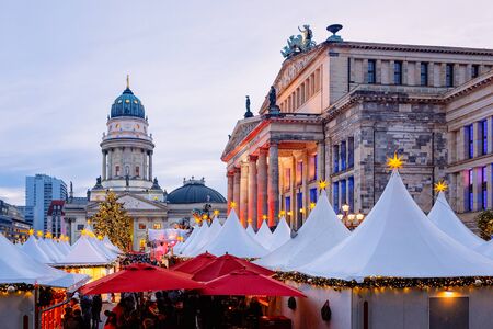 Berlin, Germany - December 13, 2017: Christmas Market at Gendarmenmarkt, in Winter Berlin, of Germany. Advent Fair Decoration and Stalls with Crafts Items on Bazaar.のeditorial素材