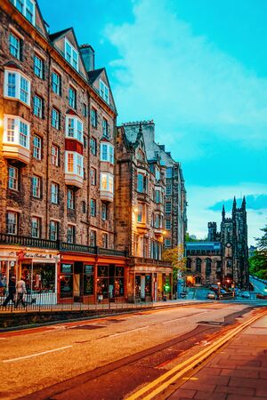 Edinburgh, UK - May 9, 2011: Street at University of Edinburgh in Scotland in the UK. Late in eveningのeditorial素材