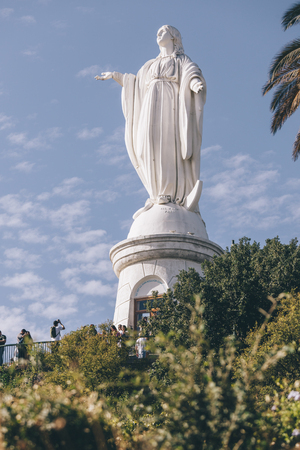 Santiago, Chile - February 9, 2017: Virgin Statue od "Inmaculada Concepcion" in Cerro San Cristobal, Santiago de chileのeditorial素材
