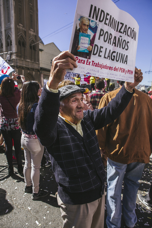 Valparaiso, Chile - August 21, 2016: Chileans marched through Valparaiso's streets, demanding an end to the private pension system (AFP) created during the Pinochet dictatorship.のeditorial素材