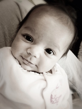 Baby looking at the cameraの素材