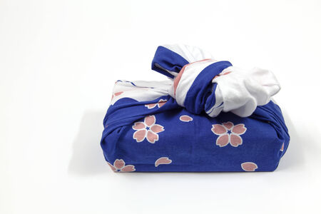 Japanese fabric gift boxes made â€‹â€‹and very beautiful 