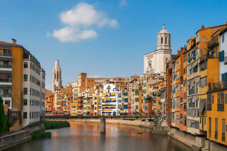GIRONA, CATALONIA/SPAIN - MAY 13, 2015: The old quarter of Girona with Onyar river, Eiffel bridge and the cathedral.のeditorial素材