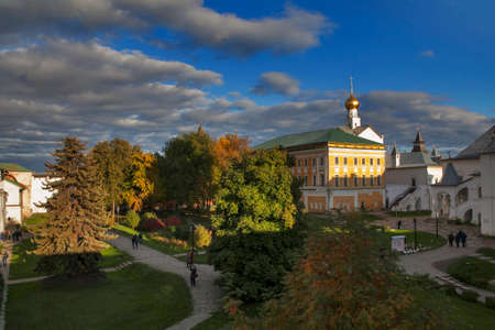 ROSTOV, Russia - 11 September 2017 , Kremlin of ancient town of Rostov Veliky.Russia. Golden Ringのeditorial素材