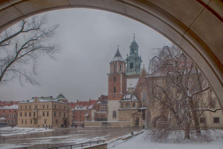 Krakow, Poland - February 12, 2018 Wawel Royal Castle On Wawel Hill. Wawel Cathedralのeditorial素材