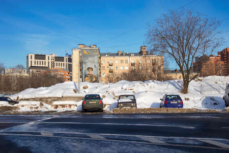 KOLOMNA, RUSSIA - 10 March 2018 Portrait of Ivan Chernyakhovsky on the residential building near the metro station Proletarskayaのeditorial素材