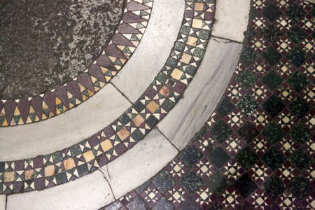 Rome, Italy - November 18, 2017 Mosaics in Basilica di Santa Maria in Cosmedinのeditorial素材