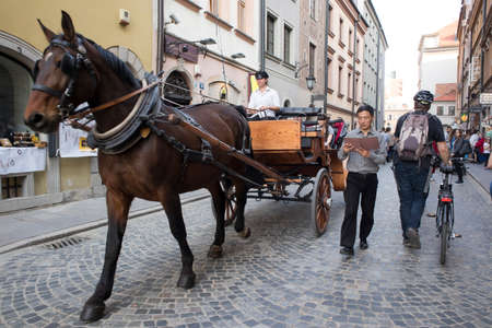 WARSAW, POLAND - April 08, 2018 People on the central street of Warsawのeditorial素材