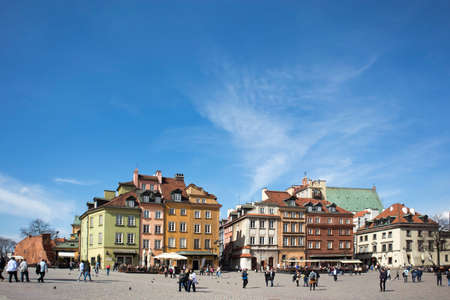 WARSAW, POLAND - APRIL 28, 2018 , Zygmunt Column, Castle Square, Old Town, Warsaw, Polandのeditorial素材