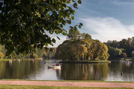 Mocsow, Russia - 23 September 2020, sight of Moscow. Tsaritsyno is a Palace and Park reserve in the South of Moscow. View of the river and bridge. Upper pond and island in the Tsaritsyno Park.のeditorial素材