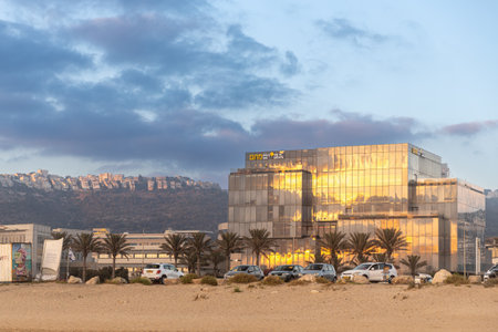 Haifa, Israel - 20 July 2022, Matam, located at the southern entrance to Haifa, is the largest and oldest dedicated hi-tech park in Israel. View from Dado beachのeditorial素材