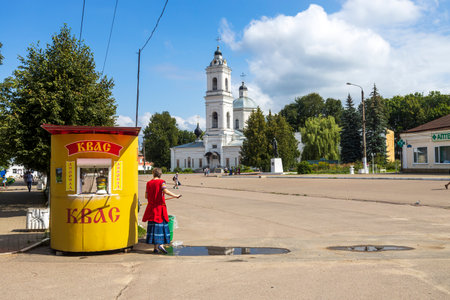 Tarusa, Kaluga region, Russia - 9 August 2023. Cathedral of St. Peter and Paul on the main square of the city. Holidays in Russia.のeditorial素材