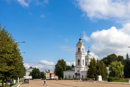 Tarusa, Kaluga region, Russia - 9 August 2023. Cathedral of St. Peter and Paul on the main square of the city. Holidays in Russia.のeditorial素材