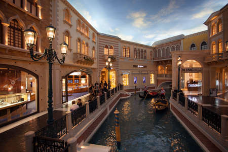 Las Vegas,Nevada,USA âMay 2014: Photo of Venezia Hotel interior. The Venetian Las Vegas is a luxury hotel and casino resort located on the Las Vegas Strip in Paradise, Nevada, United States, on the siのeditorial素材