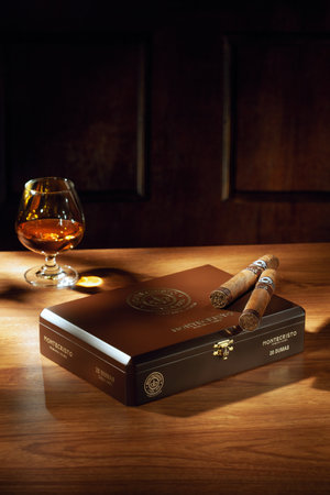 Bangkok, Thailand âApril 2022: Photo of a box of cigars Montecristo, Habana Cuba . Montecristo is a brand of premium cigar, produced in Cuba for Habanos S.A.のeditorial素材