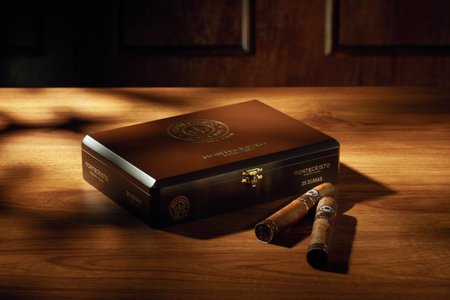Bangkok, Thailand âApril 2022: Photo of a box of cigars Montecristo, Habana Cuba . Montecristo is a brand of premium cigar, produced in Cuba for Habanos S.A.のeditorial素材