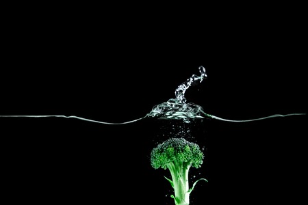 broccoli in water splashの写真素材