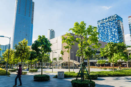 Bonifacio Global City, Taguig City, Aprl 2, 2015: Buildings at Bonifacio High Streetのeditorial素材
