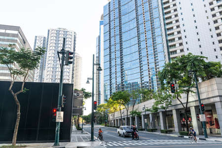 Bonifacio Global City, Taguig City, Aprl 2, 2015: Business establishments at Bonifacio Global Cityのeditorial素材