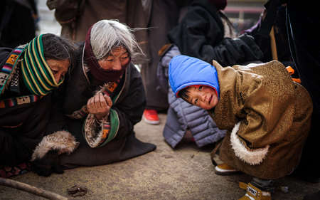 Tibetan children in new clothesのeditorial素材