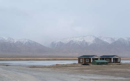 Dachaidan Emerald Lake in Qinghaiのeditorial素材