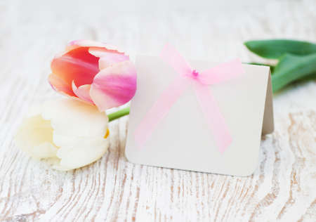 Blank card for spring  with pink and white tulipsの写真素材