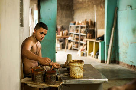 Trinidad, Cuba - January 14, 2016: Potter House or Casa del Alfarero run by Daniel Chichi Santander. Trinidad has a proud tradition of pottery and a local potter shows his craft and workのeditorial素材