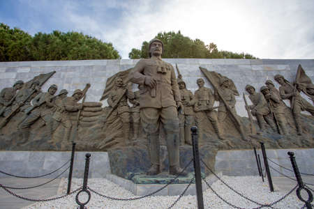 Canakkale, Turkey / May 26, 2019: Mustafa Kemal Ataturk and Turkish Army Statues in The Canakkale Martyrs Memorial.のeditorial素材