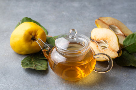 Quince tea and fresh quince fruitの写真素材