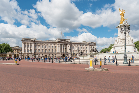Buckingham Palace in London, UKのeditorial素材