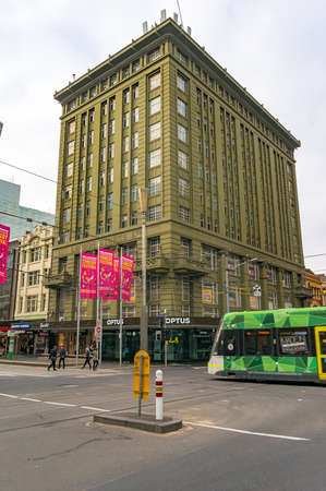 Melbourne, Australia - April 17, 2017: Historic London Stores building and tram crossing the road. Melbourne CBD street sceneのeditorial素材
