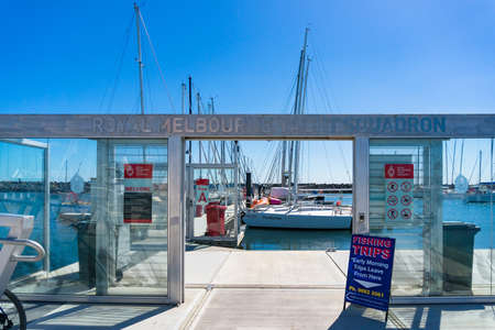 Melbourne, Australia - December 7, 2016: Royal Melbourne yacht squadron on St. Kilda pierのeditorial素材