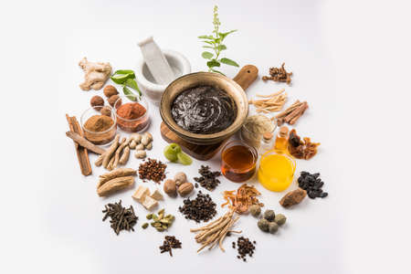 Indian Ayurvedic dietary supplement called Chyawanprash / chyavanaprasha is a cooked mixture of sugar, honey, ghee, Indian Gooseberry (amla), jam, sesame oil, berries, herbs and various spicesの写真素材