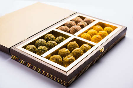 Dates oatmeal balls / No cook energy bites / saffron, pistachio, gum, cashew and other dry fruit laddu including dink or dinkache ladoo or edible gum laduの写真素材