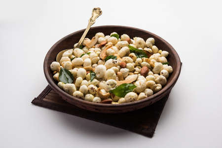 Healthy Phool Makhana Chiwda is a quick and easy snack food