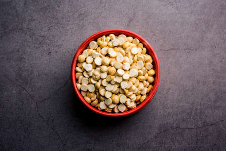 Roasted Split Chickpea Daliya / Dalia or Chana Dal is a popular healthy roadside snack from India