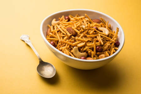 Aloo Chivda or Potato Chiwda also known as Falahari Namkeen for Vrat.Â  Traditional Fasting snack...