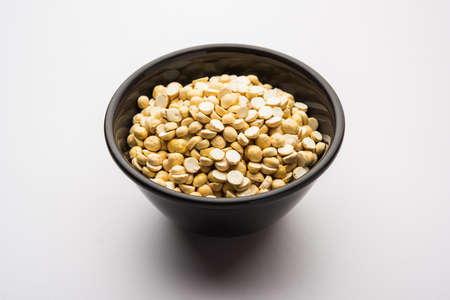 Roasted Split Chickpea Daliya / Dalia or Chana Dal is a popular healthy roadside snack from India
