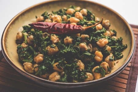 Palak Chana Sukhi Sabzi or Spinach Chickpea Dry recipeの写真素材