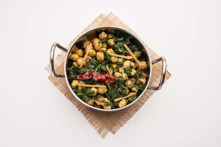 Palak Chana Sukhi Sabzi or Spinach Chickpea Dry recipeの写真素材