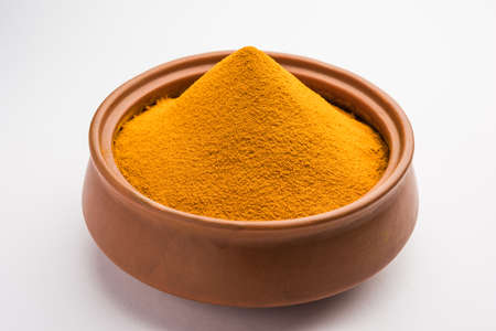 Organic Dry turmeric or Haldi powder also known as curcuma longa linn, selective focusの写真素材