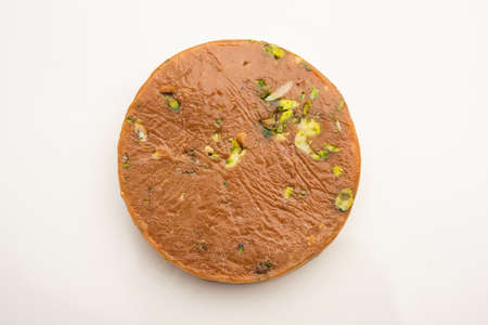 Sohan Halwa or halva, popular sweet recipe from Ajmer, India. served in a plateの写真素材